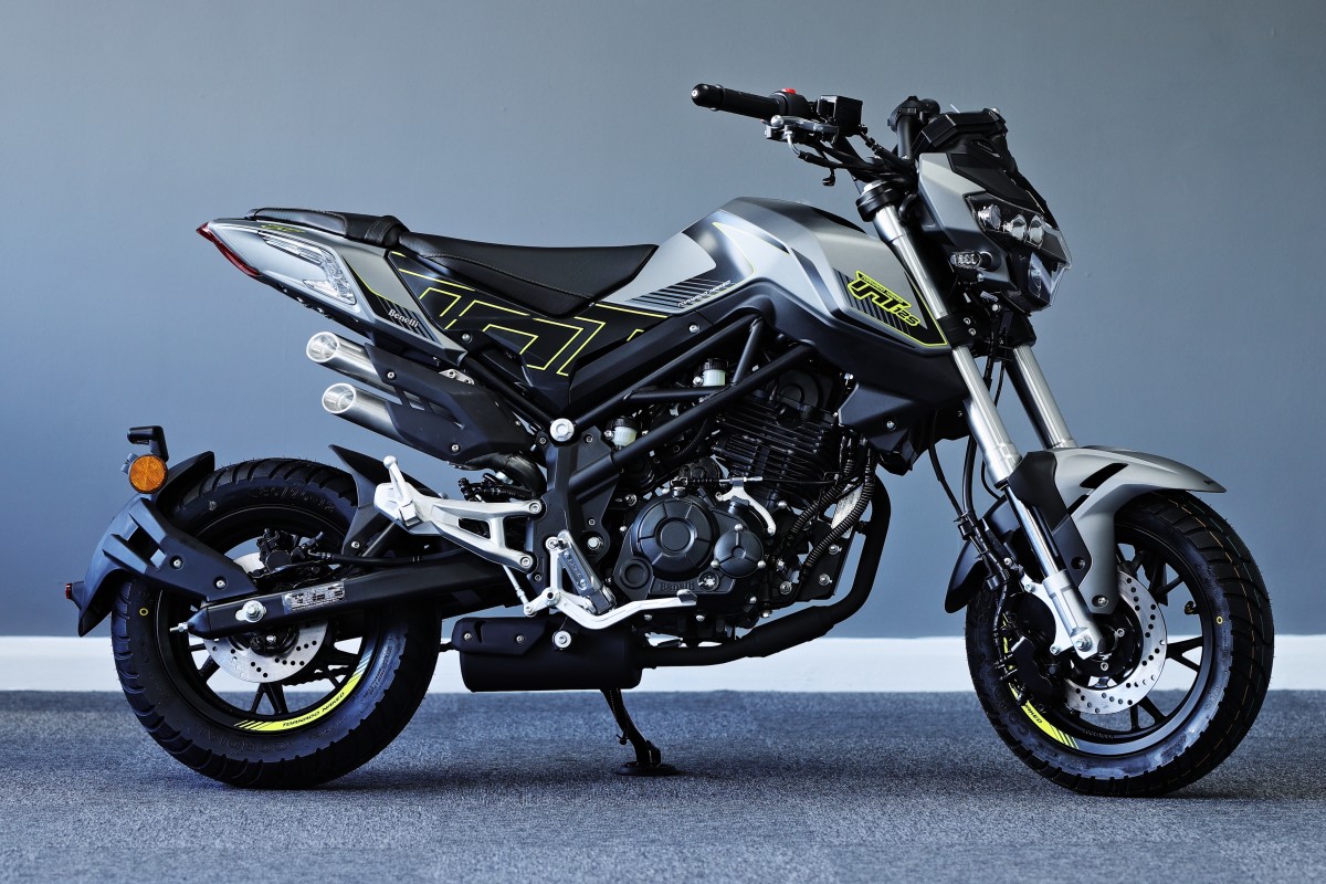 benelli tnt 125 white